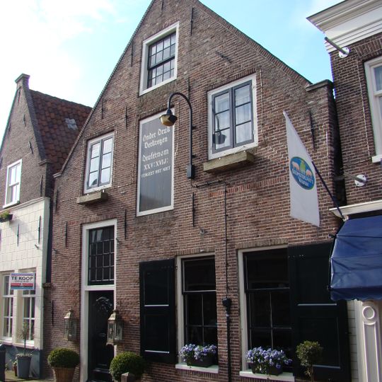 Zuideinde 16, Monnickendam