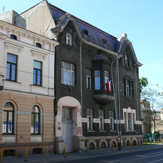 Reinchardt Bennich's palace