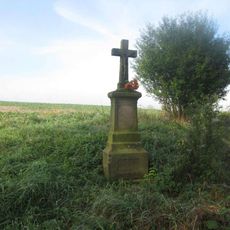 Kříž jižně od Odlezel