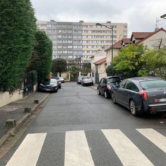 Square de la Roseraie