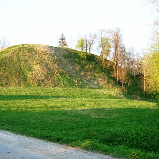 Pagramantis hillfort