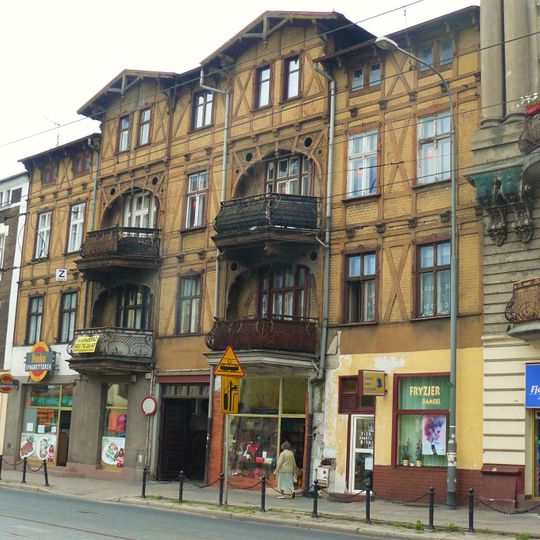 Kamienica przy ul. Dąbrowskiego 52 w Poznaniu