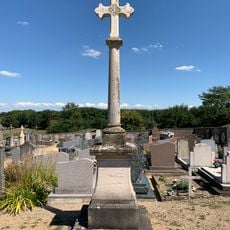 Cemetery cross of Saint-André-d'Huiriat