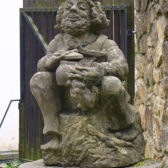 Socha vodníka u Oparenského mlýna