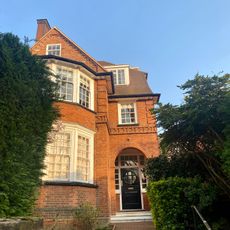 31 And 32, Heath Drive