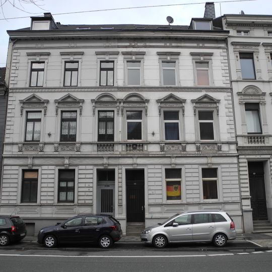 Friedrich-Ebert-Straße 234/236