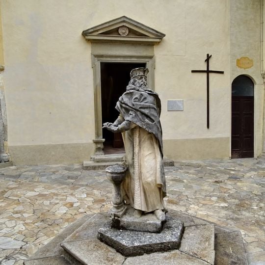 Chiostro dell'Eremo di San Donato