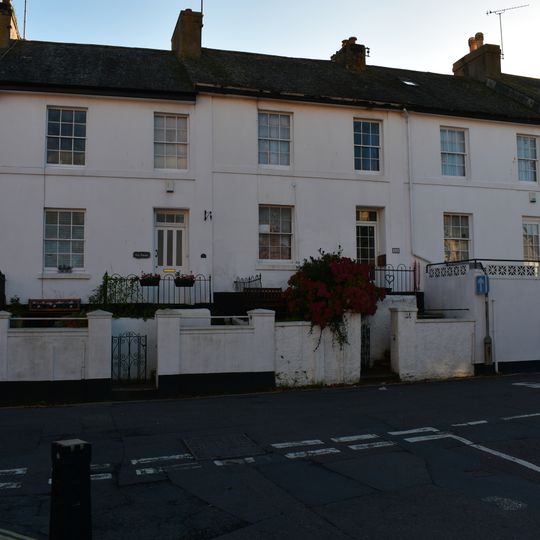 6-16, Curledge Street