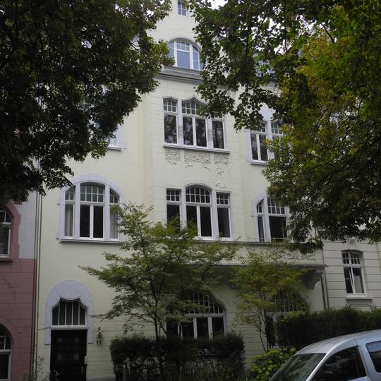 Kaiser-Wilhelm-Allee 11