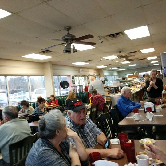 Emma's Family Restaurant