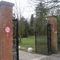 Raaphorst, toegangshek