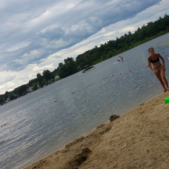 Mascuppic Lake Beach