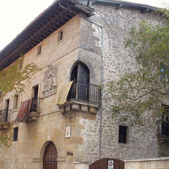 Casa Azkarraga