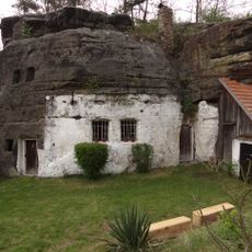 Rock dwelling Lhotka