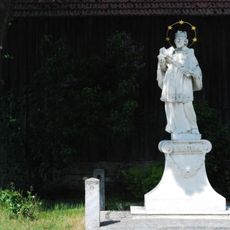 Johannes-Nepomuk-Statue