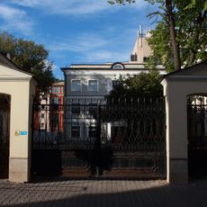 1-й Казачий переулок 4 и 6 ограда