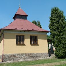 Kaple svatého Jana Nepomuckého v Ratajích