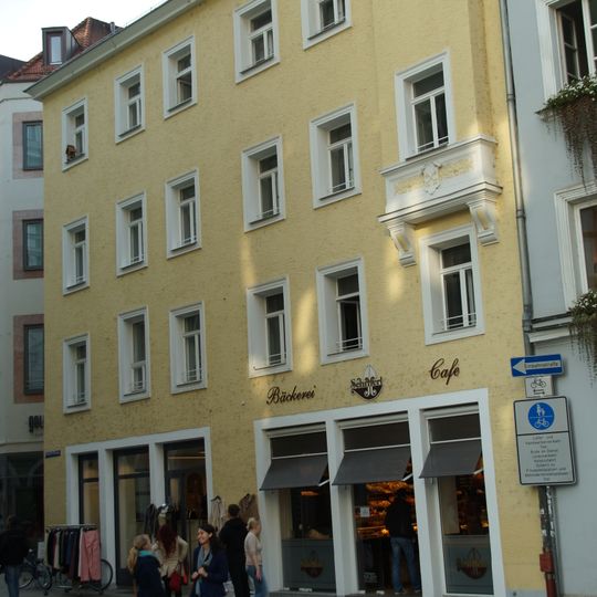 Wohnhaus, ehemals Gasthaus Weiße Taube