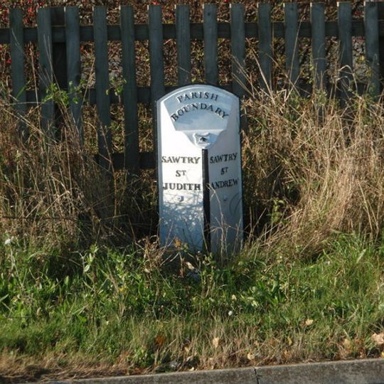 Boundary Post To South Of Stanch Hill Bridge