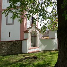 Kaplička u kostela v Žimuticích