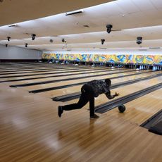 Bowl Arena Lanes