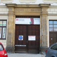 Dolní náměstí 16