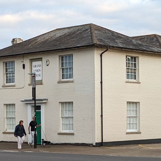 Canal House  Grand Union House