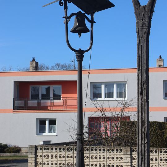 Železná zvonička ve Vescích