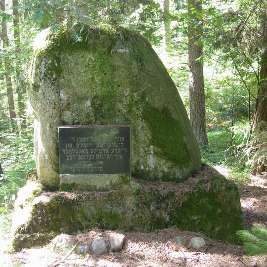 Darbėnai Holocaust site II
