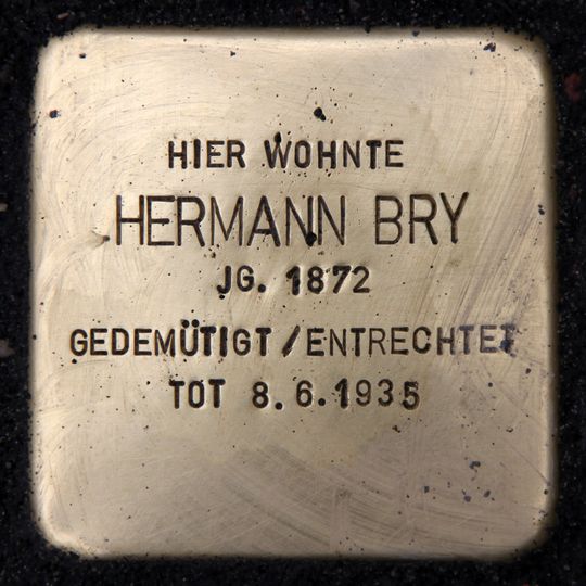 Stolperstein en memoria de Hermann Bry