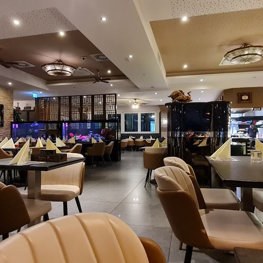 Yanida Sushi Wok Grill