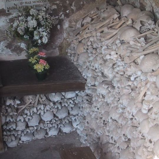 Ossuaire de Bérig-Vintrange