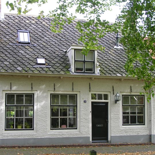 Marktveld 9, Kloetinge