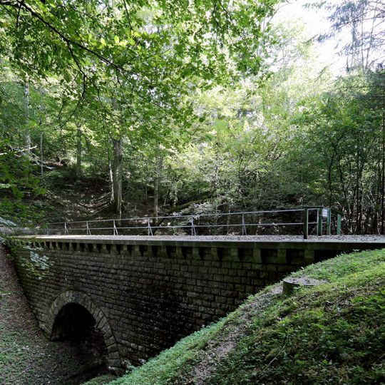Einsteigturm 51, Kanalbrücke Sulzgraben