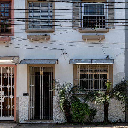 Imóvel à Rua Manuel de Paiva, nº 325