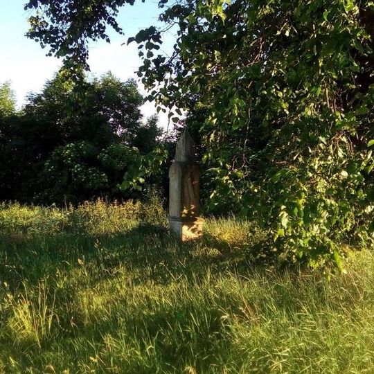 Kříž východně od Veclova