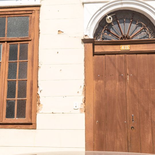 Heritage listed building at Rua Ana Cintra, 435