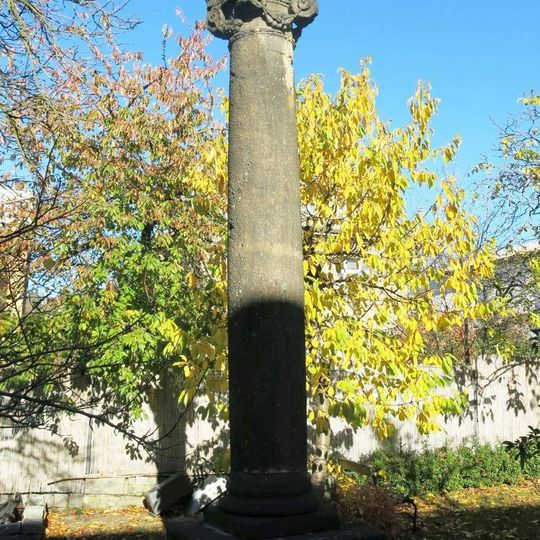 Valdštejnský sloup