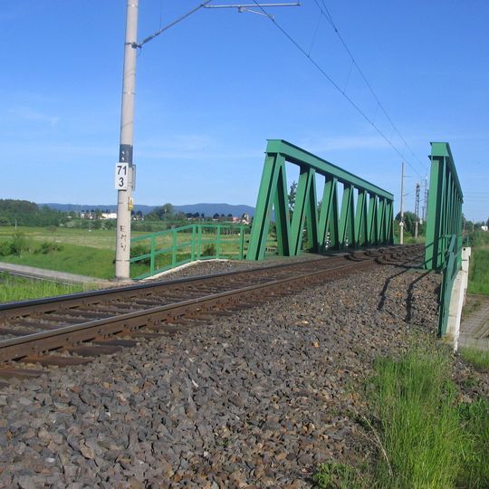 Železniční most přes dálnici D6 mezi Chebem a Mariánskými Lázněmi
