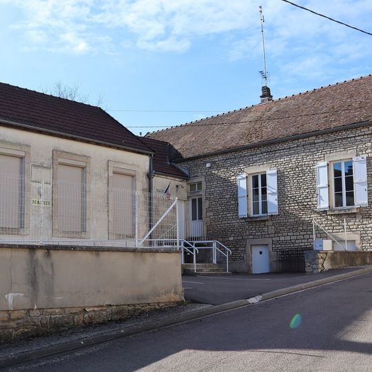 Lucenay-le-Duc