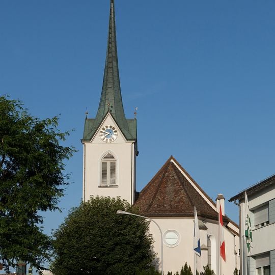 Katholische Kirche St. Johannes der Täufer mit Beinhaus St. Anna