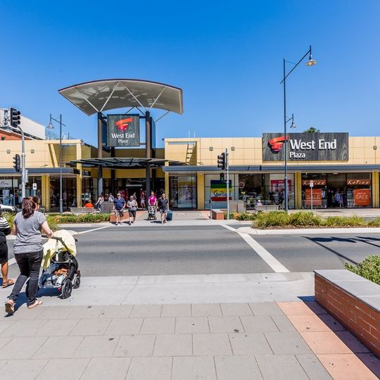 West End Plaza