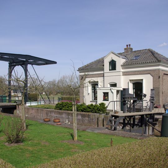 Schutsluis en Ophaalbrug Fort Uitermeer