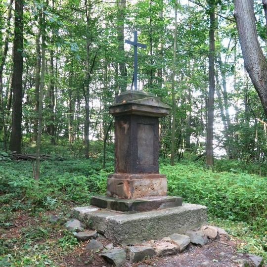 Kříž na Křížovém vrchu u Frýdlantu