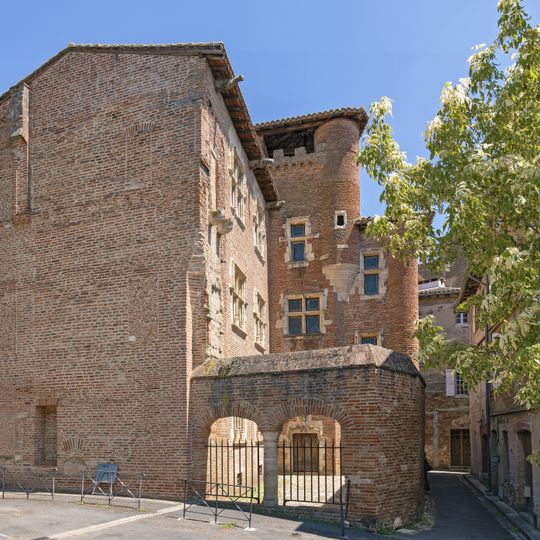 Maison Pierre de Biens