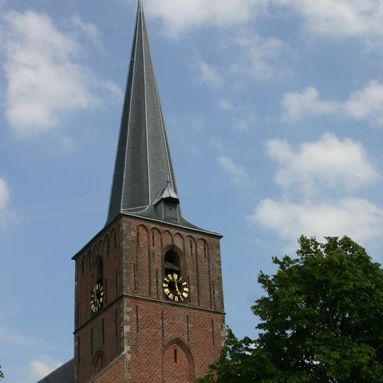 Westtoren van de Nederlands Hervormde Kerk "Laurentiuskerk"