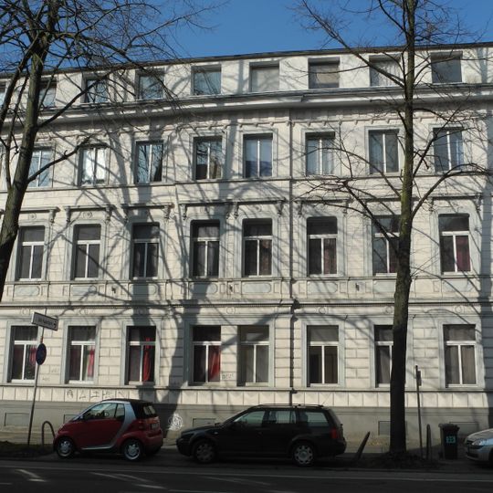 Friedrich-Ebert-Straße 126