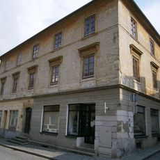 Bürgerhaus, Wohn- und Geschäftshaus