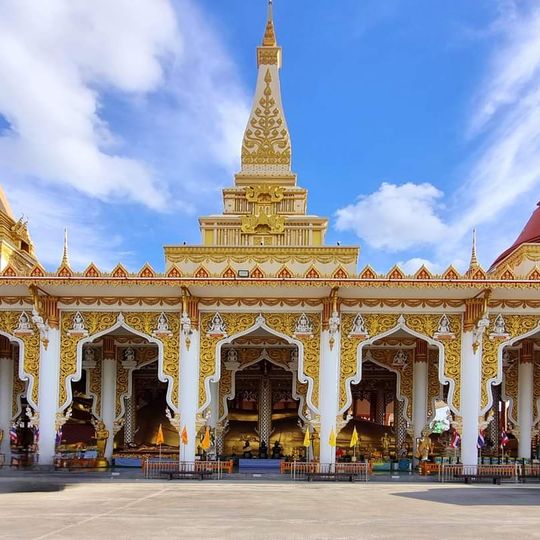 Wat Rat Prakhong Tham