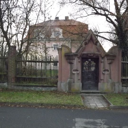 Oplocení Bartošovy vily